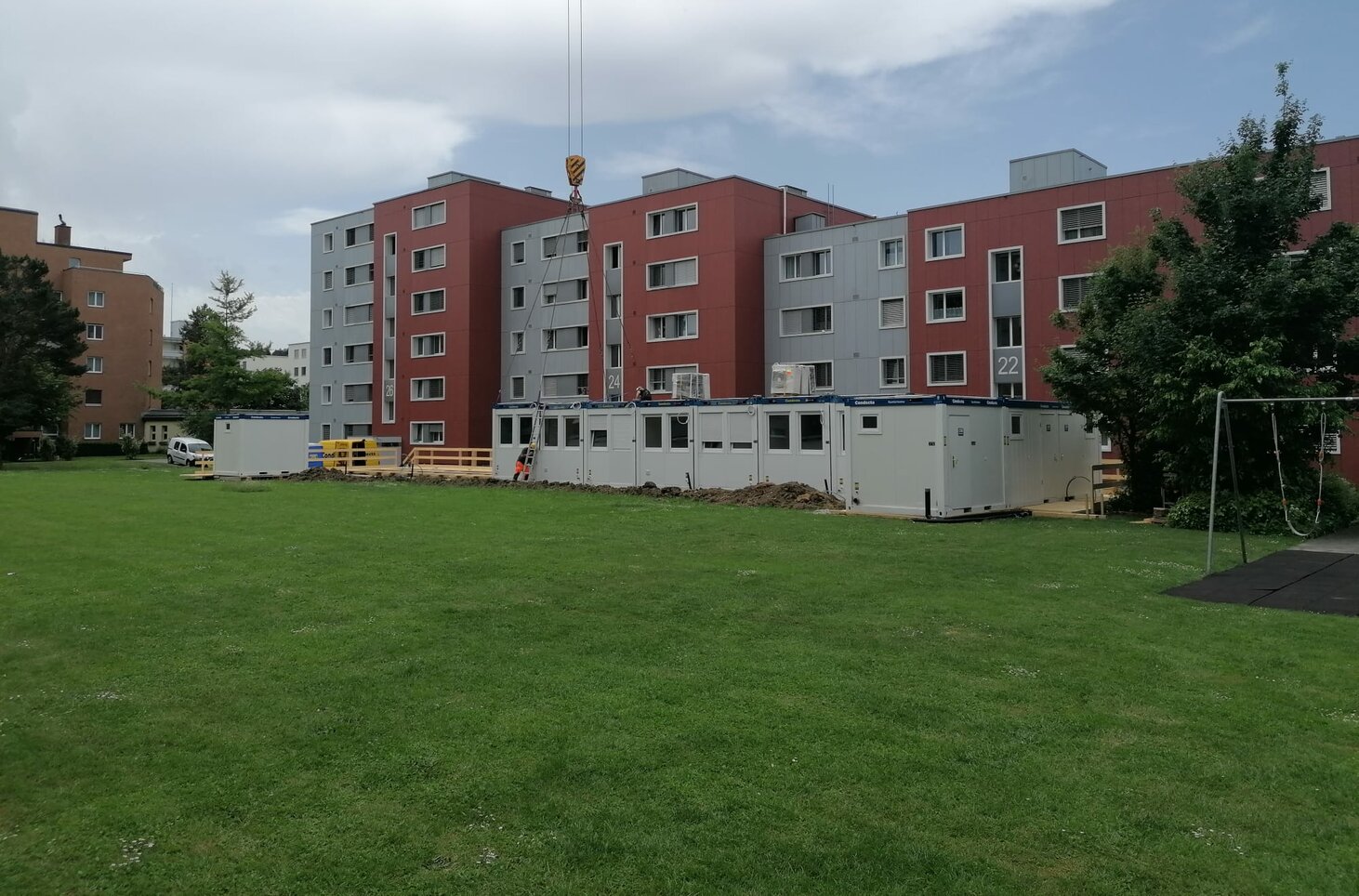 Das Containerdorf entsteht